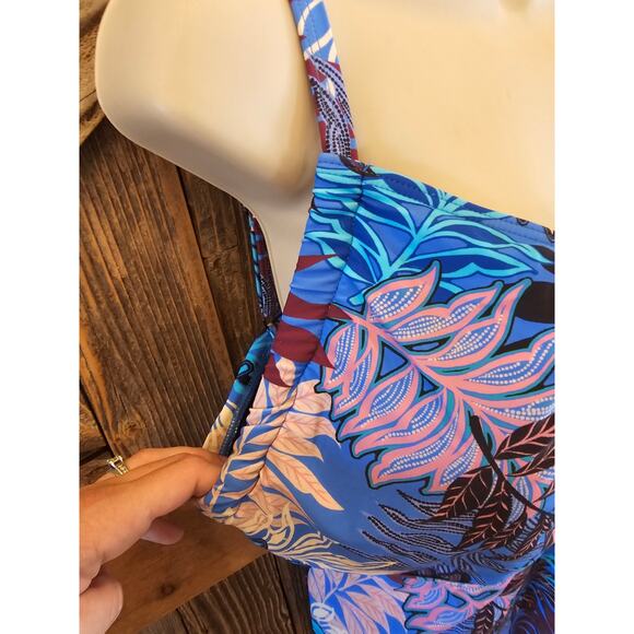 NWT NEW Swimsuits for all bra sized swim top tankini modest plus sz 10 DD F bra - Picture 2 of 8